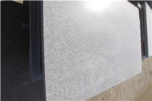 Shandong White Sesame Granite Slabs Water Proof Sealing Flamed Polished Bushhammered Slabs