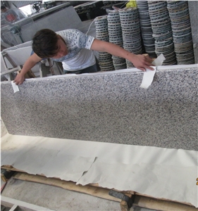 Chinese Polished Tiger Skin Red Granite Countertops