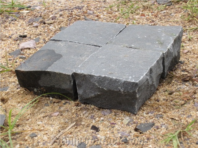 Gia Lai Black Basalt Cubic Pavers, Landscaping Stones