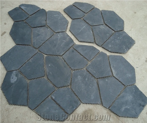 China Black Nero Slate Random Flagstone Pavers for Road /Black Slate Irregular Flagstones for Exterior Stone Floor Paving