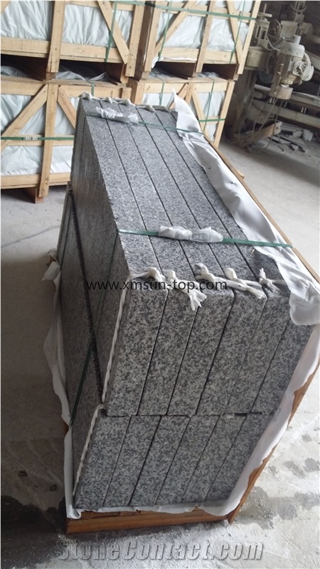 G603 Granite Kerbstone, Flamed Kerbs, Zp 603 Granite, Sesame White Curbstone, Light Grey Granite Road Stone, Side Stone, Exterior Stone Landscaping Stone