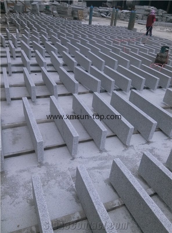 G603 Granite Kerbstone, Flamed Kerbs, Zp 603 Granite, Sesame White Curbstone, Light Grey Granite Road Stone, Side Stone, Exterior Stone Landscaping Stone