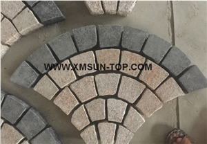 Golden Yellow Granite Cube Stone/Giallo Rusty Granite Cobble Stone/Padang Golden Leaf Granite Paving Sets/Golden Peach Floor Covering/Golden Sand Granite Courtyard Road Pavers/Giallo Padang Granite