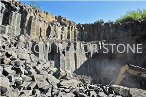 China Black / Black Basalt/ Basaltina / Basalto/ Dark Basalt / Hainan Black / Hainan Black Basalt/ Light Basalt / Andesite Block China Black / Black Basalt/ Basaltina / Basalto/ Dark Basalt / Hainan Black / Hainan Black Basalt/ Light Basalt / Andesite Block
