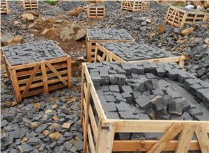 Zhangpu Black Basalt 8*8*8cm Paving Stone, Natural Black Cube Stone, Black Paving Sets