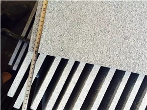 G654 China Grey Granite Sesame Grey Impala Padang Dark Flamed Tiles Slabs