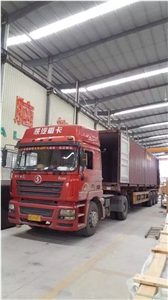 High Quality Engineered Nature Looking Quartz Stone Wall and Floor Tiles in Wholesale Prices