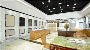 Natural Marble Like Color Quartz Stone Floor and Wall Tiles Custom Size Scratch Resistance Easy to Clean