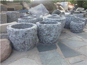 Black Basalt Natural Bush Hammered Finish Round Flower Base Using in Home Garden, Decoration and Landscaping
