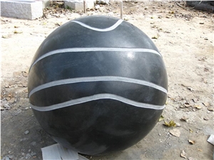 Granite Carved Stone Ball in Garden ,Landscaping Polished Stone Ball ,Hand Carved Stone Garden Products
