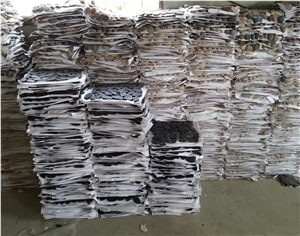 Natural River Stone Sliced Pebble Mosaic Tile Indoor Paving , Black Polished Cutting Mosaic Tiles ,Floor Paving Mosaic Tiles