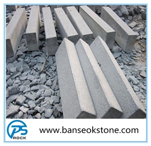 China Shandong Qixia Grey Granite G341 Flamed Granite Paving Stone, Kerbstone, Road Stone