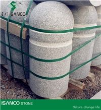 China Shandong Wulian Grey Pink Granite Car Parking Stone Bush-Hammered Parking Stone G361 Light Pink Granite Parking Barriers Cheap Light Grey Granite Parking Curbs Customized Granite Roadblock Stone