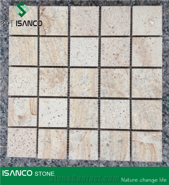Yellow Sandstone Pebble Mosaic Wood Sandstone Wall Mosaic Wooden Sandstone Mosaic Pattern Tumbled Mosaic Cobble Stone Floor Mosaic for Interior Flooring and Wall Covering