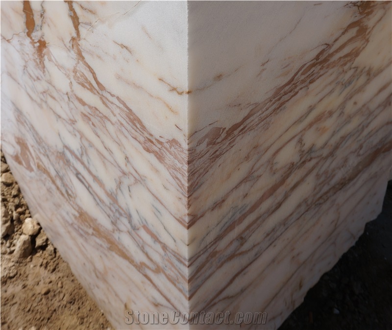 Calacatta Gold Marble Blocks