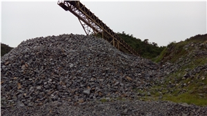 Supply Stone Chips and Boulders