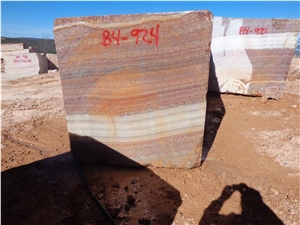 Rojo Vulkano Onyx, Red Onyx Blocks