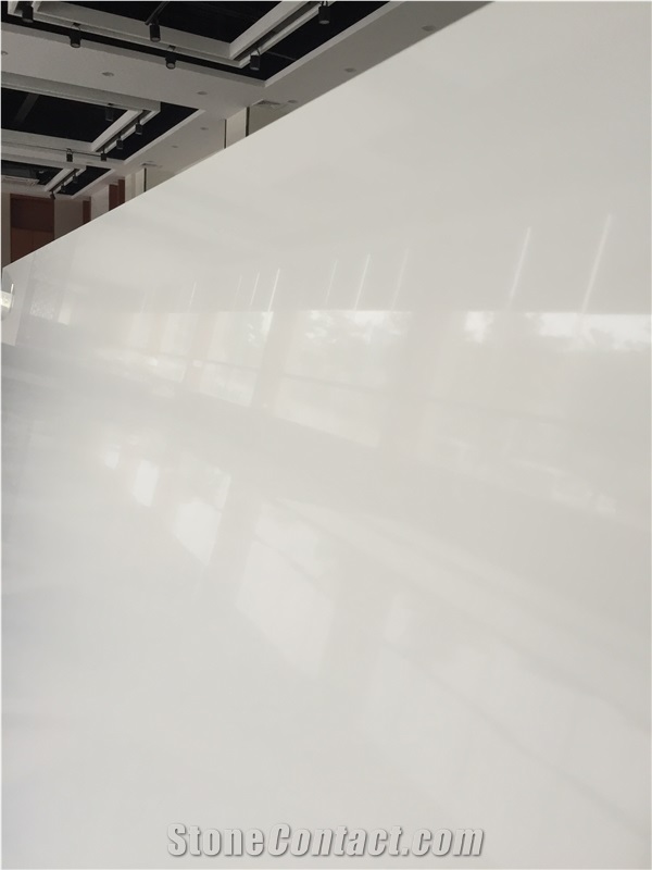 Artificial Quartz Stone Bs1000 Super White Solid Surfaces Polished Slabs & Tiles Engineered Stone for Hotel Kitchen Bathroom Counter Top Walling Panel Environmental Building Materials