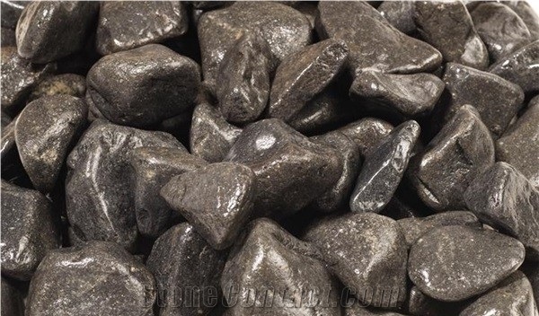 Tumbled Basalt Pebble