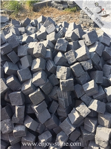 Granite G654 Granite/Padang Dark/China Dark Grey Cobble Stone Pavement for Walkway/Driveway