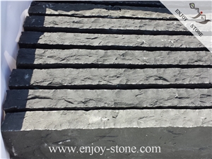 Zhangpu Column for Garden Black Basalt Palisade/Column/All Natural Split Pillars/Garden Decoration Stone