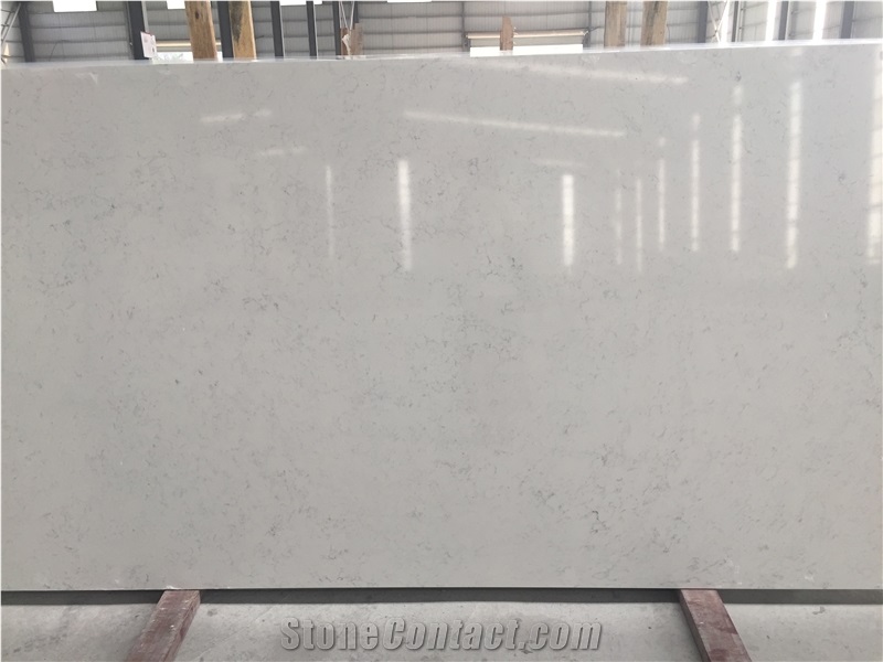 Carrara White Man-Made Marble Like Veined Collection Quartz Stone Polished Surface with Random Pattern for the Cyber Cafe, Dressing Room, Kitchen, Utility and Dining Room Table