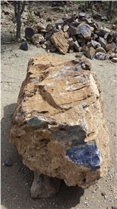 Large Blue Sapphire Rough Stone with Competitive Price,Jade Rough Blue Semiprecious Stone