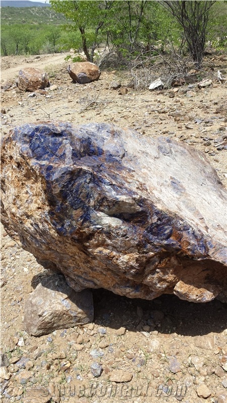Large Blue Sapphire Rough Stone with Competitive Price,Jade Rough Blue Semiprecious Stone