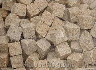 China Cheap G682 Golden Sunset Granite Nature Split Cobble Stone,Flamed Cobble Stone, Tumbled Cobble Stone