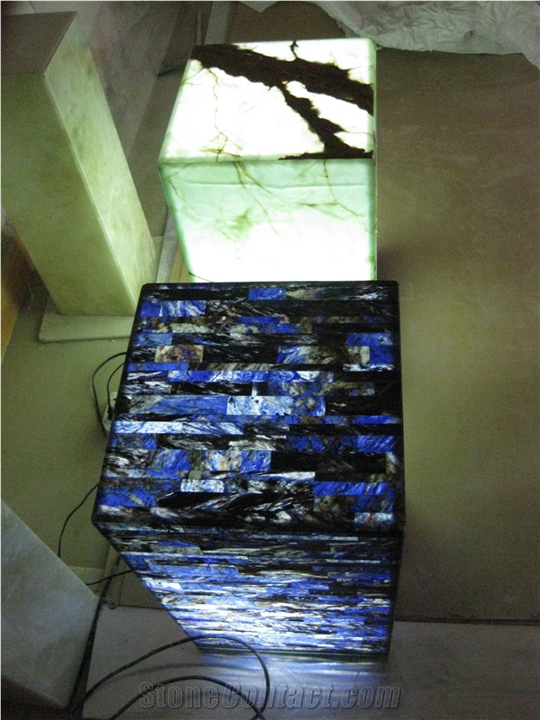 Blue Onyx Lamp Box Backlit (J045)