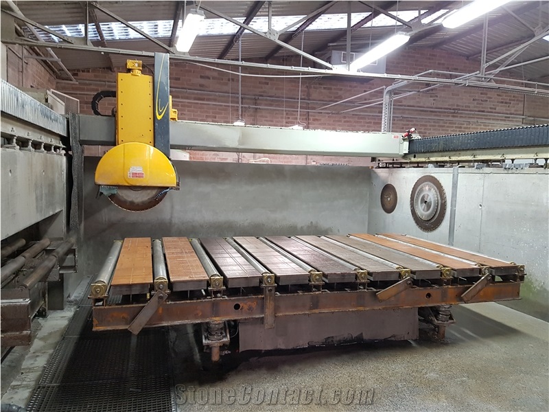 Breton Bridge Saw Speedycut Fk 800 Nc Year 2004 Used Bridge Saw