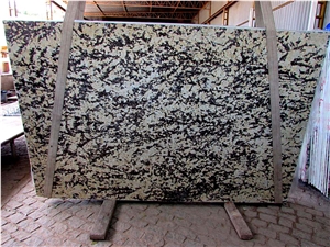 Delicatus Cream Granite Tiles & Slab