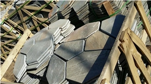 Black Slate Flagstone Meshmounted Pattern