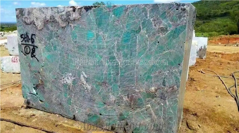 Green Granite Blocks/Amazon Green Granite Block/Green Luxury Stone/Hot Sale & High Grade Granite/New Granite Block for House Decoration/Best Price Green Block