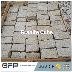 China Popular Cheap G682 Rusty Yellow, Sunny Gold Granite All Sides Natural Split Cube Cobble Stone/Cobblestone/Paving Stone for Patio,Driveway, Garden Stepping Pavements
