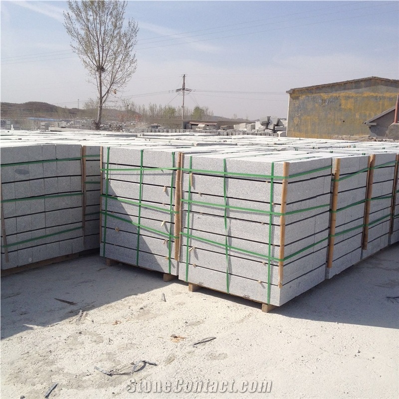 G341 Granite Kerbstone