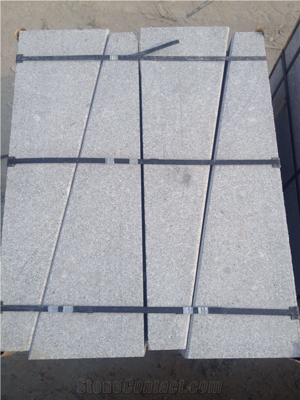 G341 Granite Kerbstone