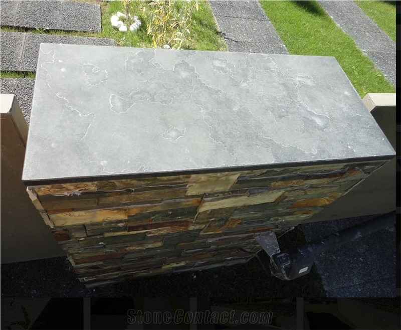 Azulino Cascais Gate Post Caps, Xisto De Barrancos Slate Gate Post Cladding