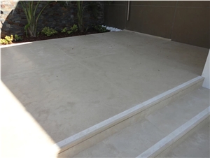 Beige Santarem Steps, Risers