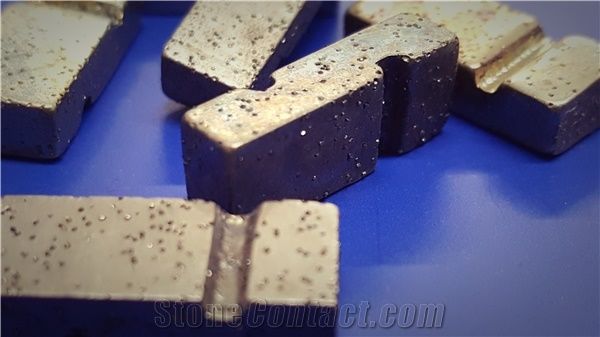 Gangsaw Special Segments to Very Hard Marble