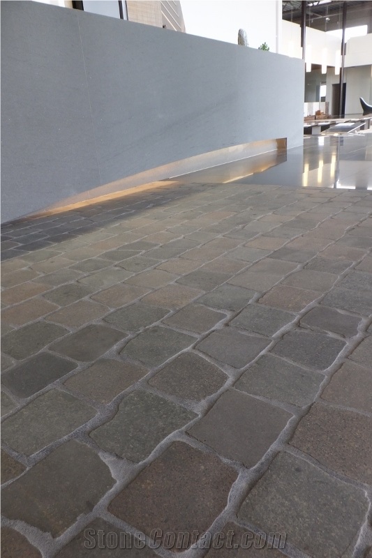 Belgian Porphyry Cobble Stone