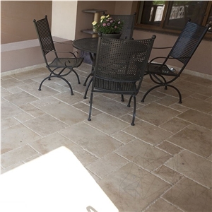 Classic Cross Cut Brushed and Chiseled Travertine French Pattern Set, 3 cm