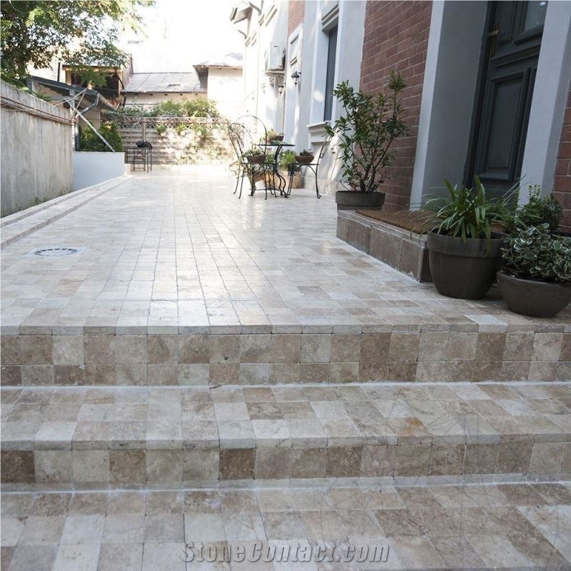 Classic Cross Cut Travertine Tumbled Cobblestone 10 X 10 X 3.2 cm (Pavers)