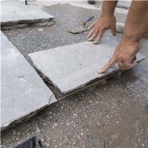 Kavala Hand Cut Riven Slate Roman Pattern 3-4cm Patio Pavers