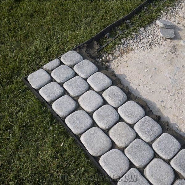 Kavala Semi White Marble Tumbled Cobblestone 10 X 10 X 3-5 cm