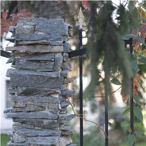Kavala Slate Strips (Pallet)