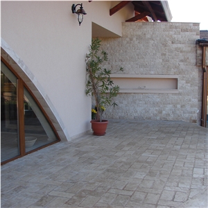 Latte Brushed and Chiseled Travertine, 30.5 X 15.2 X 3 cm