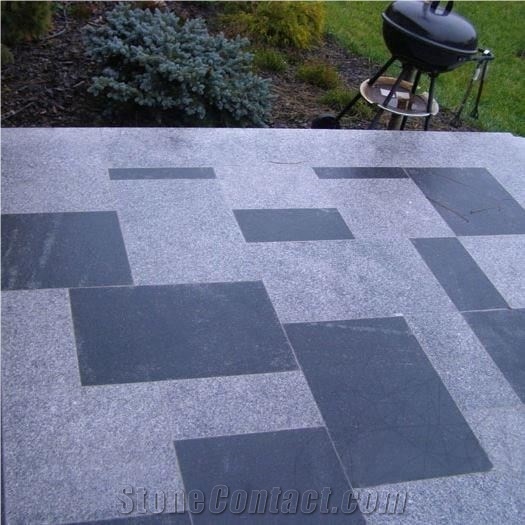 Padang Dark Flamed Granite 60 X 30 X 1.5 cm
