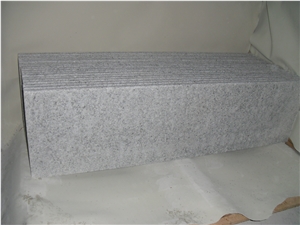 China Popular Cheap Light Grey G603 Bianco Crystal White Granite Grey Flamed Steps Stairs Treads Staircase, Natural Building Stone with Bullnose/Round Edge Threshold Riser, Quarry Owner Factory