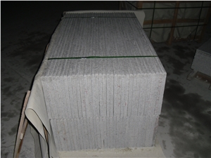 China Popular Cheap Light Grey G603 Bianco Crystal White Granite Grey Flamed Steps Stairs Treads Staircase, Natural Building Stone with Bullnose/Round Edge Threshold Riser, Quarry Owner Factory